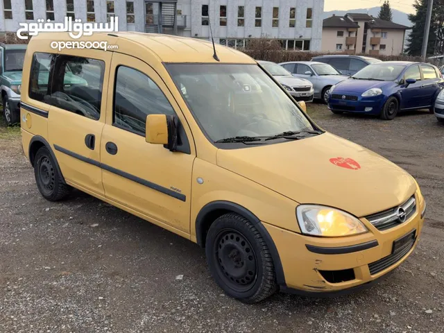 Used Opel Combo in Tripoli