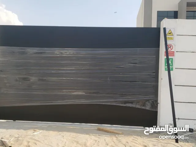 3 door and gate