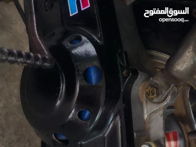 مكينة 100 سي سي مزوده عليها أضافات كلش سخبيى كيكاتو وكلش أمامي دايتون وسير دايتون وكاربيتر هيرو كبير