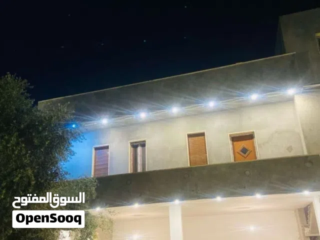 قطعه ارض في عرادة في مخطط مساحتها كبيرة718 متر