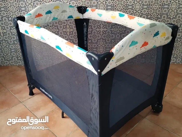 Lit parc pliable pour bébé سرير قابل للطي للأطفال