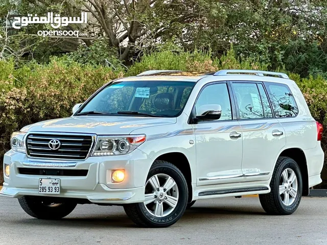 New Toyota Land Cruiser in Tripoli