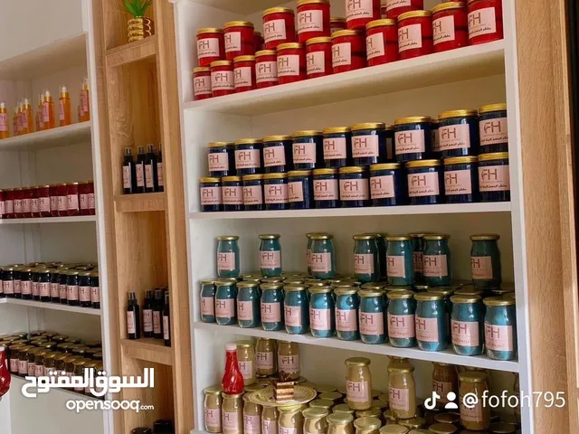 ديكور محل جديد استعمال 3 شهور خشب معالج زواق سيارات معاه بنك