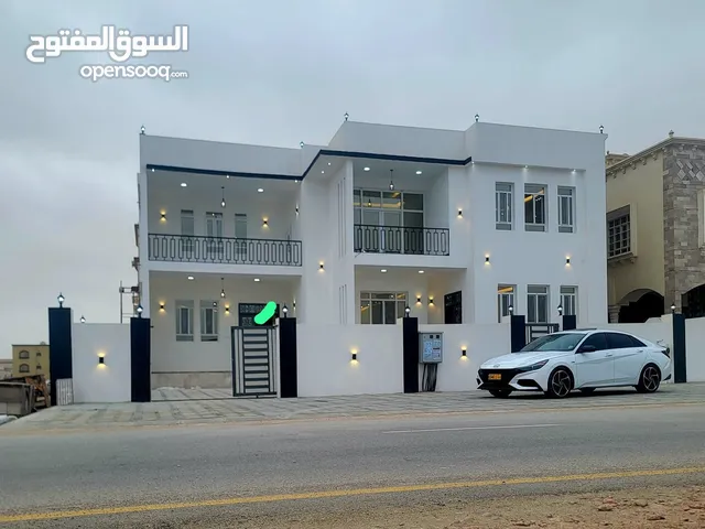 608m2 More than 6 bedrooms Villa for Sale in Dhofar Salala