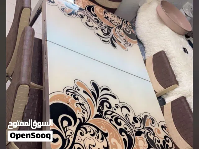 طاوله سوكريت للبيع 5كراسي
