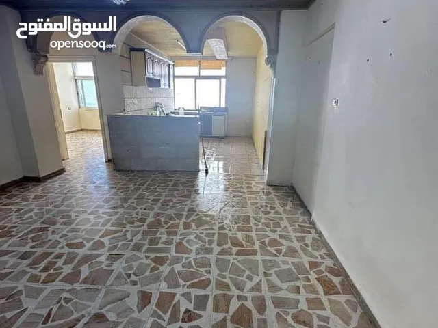 180 m2 More than 6 bedrooms Townhouse for Sale in Amman Hai Nazzal