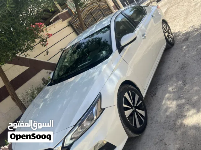 نيسان التيما للبيع