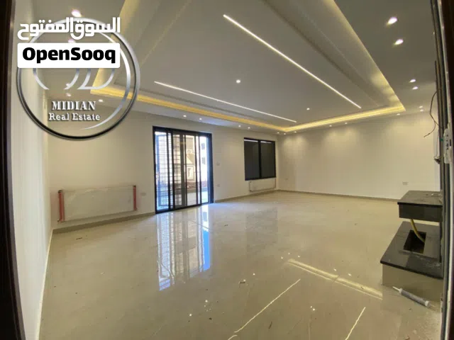 200 m2 3 Bedrooms Apartments for Sale in Amman Khalda
