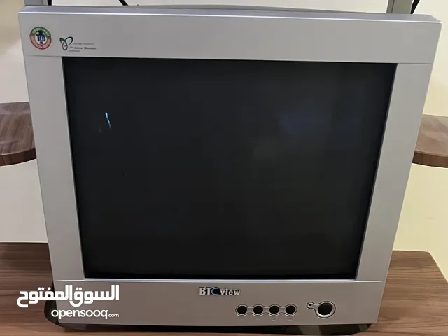 شاشة كمبيوتر ملونة