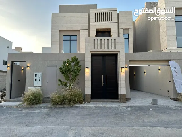 300 m2 More than 6 bedrooms Villa for Sale in Al Riyadh Al Malqa