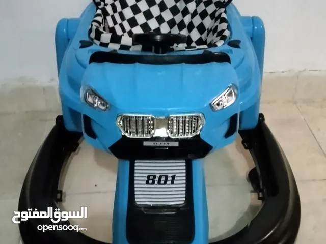 عربه اطفال لتعليم المشي