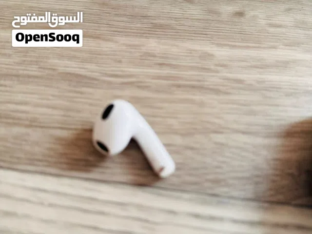 سماعه ايربودز 3 بحاله جيده