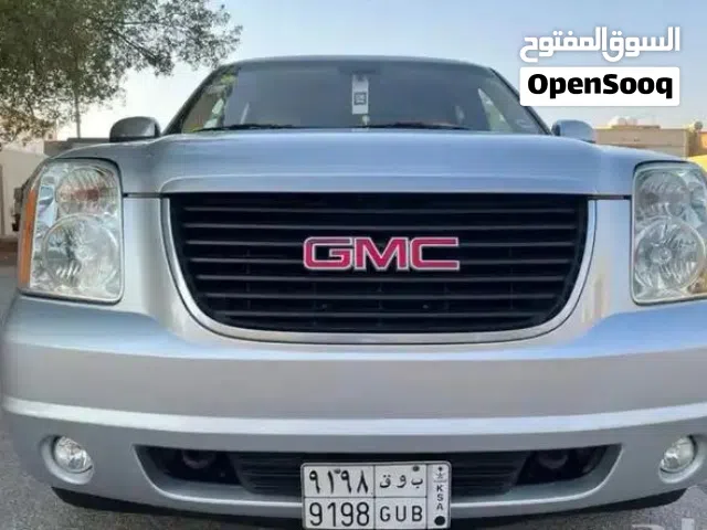 2013 جي إم سي يوكن AT4