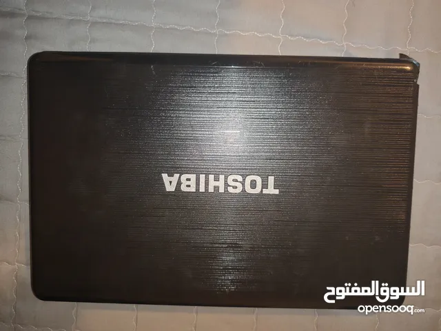 جهازين لابتوب قديم واحد توشيبا والثاني أيسر