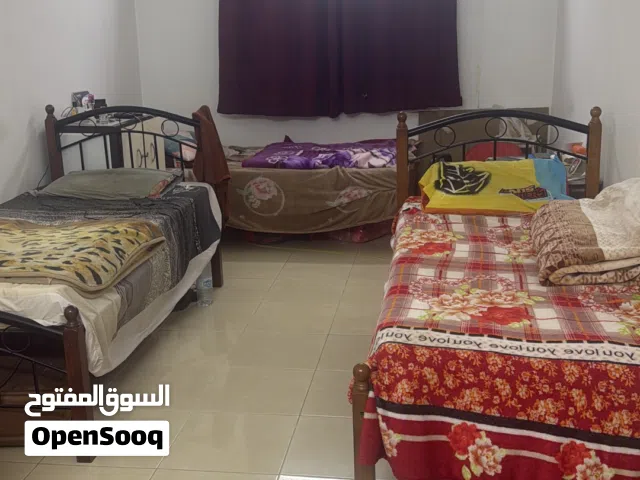 Bedspace available for executive bachelor at Salmabad