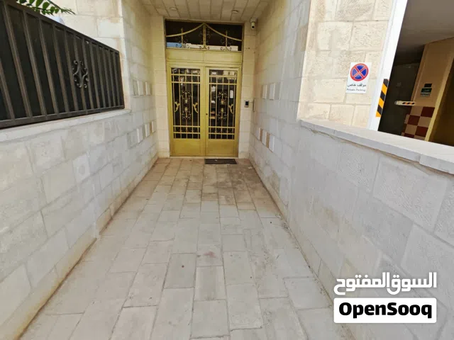 195 m2 3 Bedrooms Apartments for Rent in Amman Tla' Al Ali Al Sharqi