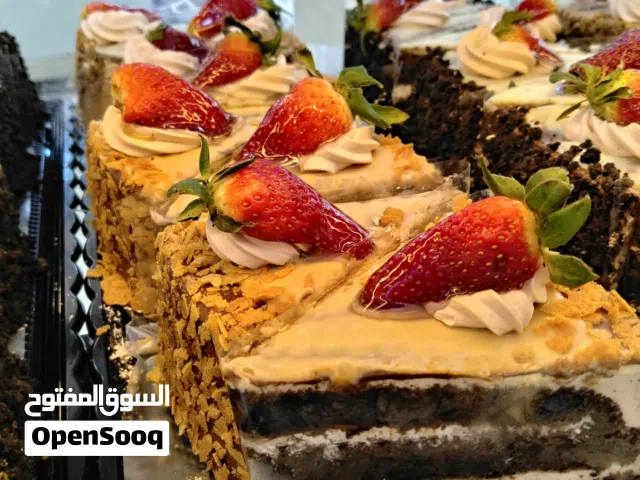 روفان كيك  متوفر لدينا قطع كيك للمناسبات والأعراس  بأسعار منافسه  60 قرش لحبه