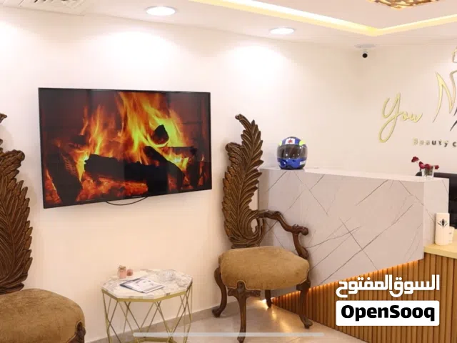 عيادة تجميل وليزر للضمان او البيع جديدة لم تعمل بعد تحتوي قسم ليزر وقسم بشرة