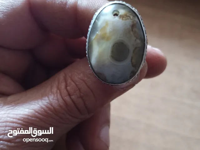 Rings for sale in Basra