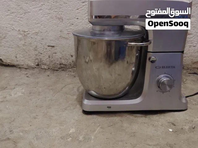 عجانه كلشي مابيها استعمل شهر