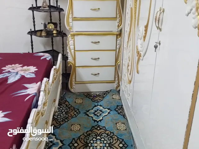غرفة نوم استعمال جداء بسيط اخو الجديد استخدام 6 اشهر فقط
