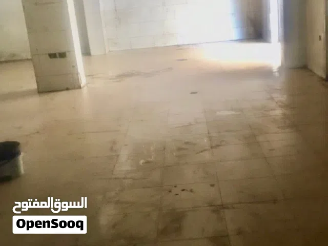 محل تجاري في حدائق القبة 60 متر مربع منطقة حيوية جداً