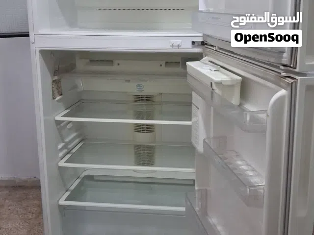 ثلاجه سامسونج كبيرة مفيها اي اعطال شغاله بأحسن مايكون