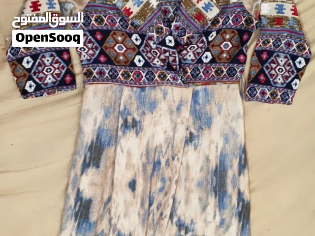 فستان طويل