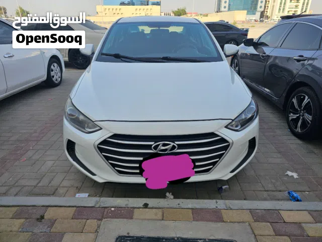 2018 هيونداي النترا Standard