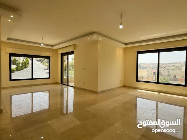 شقة جديدة 200 م طابق ثاني في منطقة عبدون بسعر 205 ٱلاف دينار
