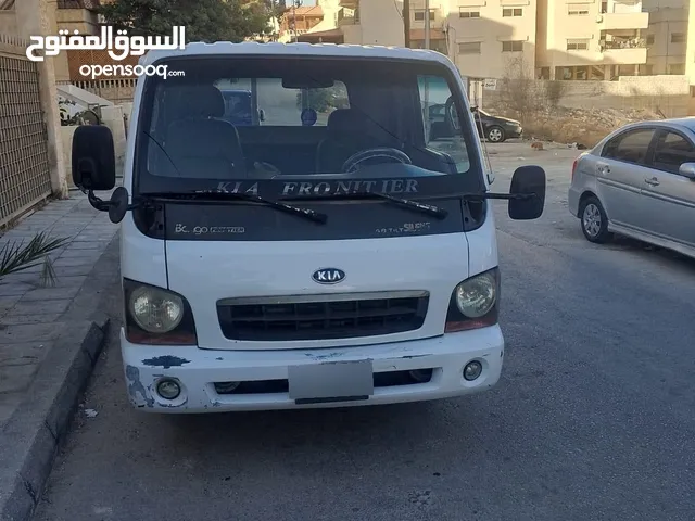 Box Kia 2002 in Amman