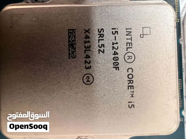 للبيع معالج Intel Core i5-12400F جيل ثاني عشر. المعالج فيه مشكلة