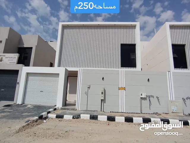 250 m2 3 Bedrooms Villa for Sale in Al Khobar Ash Sheraa