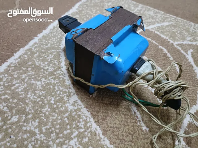 محول كهرباء من 110 الى 220 للبيع استعمال خفيف