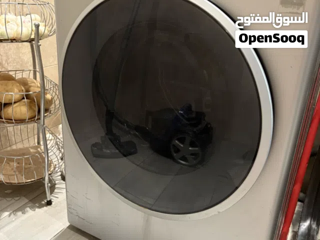غسالة ملابس ال جي فتحة امامية 8 كيلو