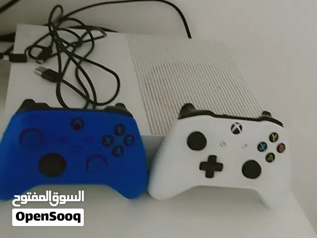 Xbox one s  مع شاشه حجم 32
