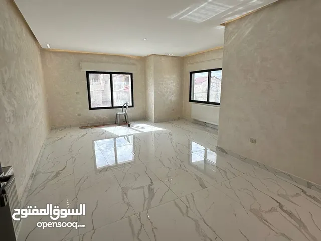 195 m2 3 Bedrooms Apartments for Sale in Amman Al Jandaweel
