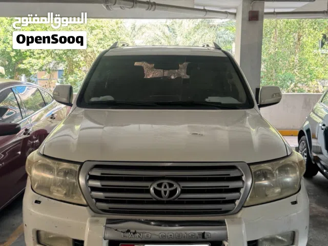 2011 Toyota Land Cruiser GXR