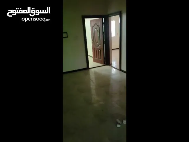 للايجار شقه قريب البيرق مول كل الخدمات جنبك الدور الثالث