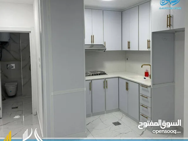 100 m2 2 Bedrooms Apartments for Rent in Ramallah and Al-Bireh Ein Musbah
