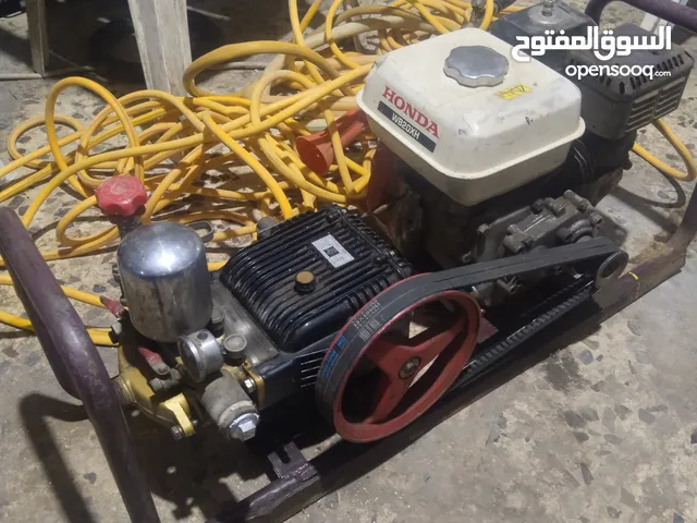 مضخة رش مبيدات بنزين