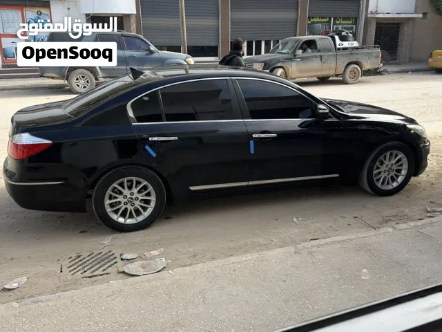 2010 جينيسيس اخرى