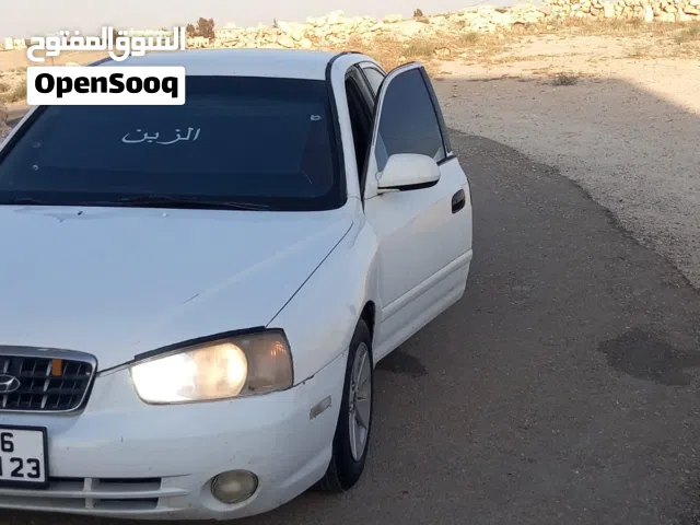 2000 هيونداي افانتي