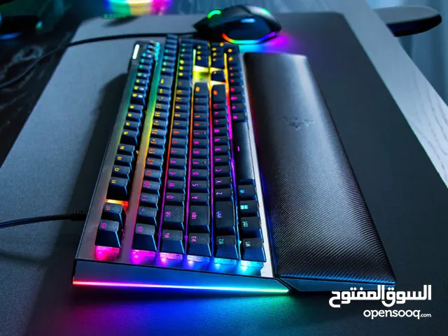 كيبورد ريزر ميكانيكال إحترافي فخم جداً بنصف السعر