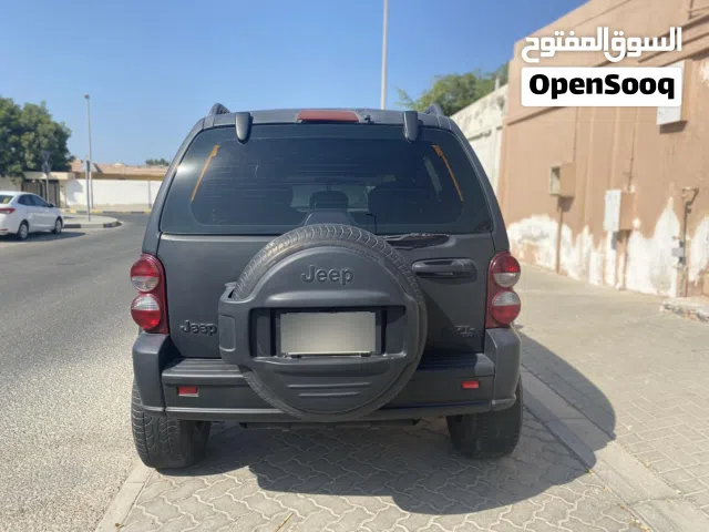Used Jeep Liberty in Sharjah