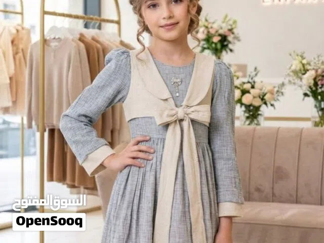 بدلة بناتية  فقط  قياس 6-8-10  سنوات