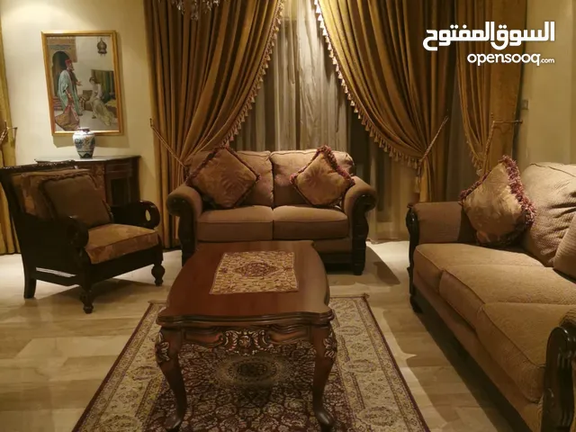 شقة مفروشة للايجار في دير غبار