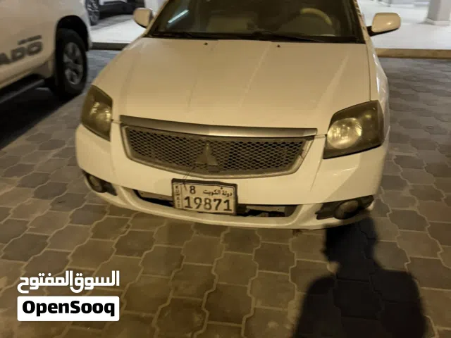 2010 ميتسوبيشي جالنت DL