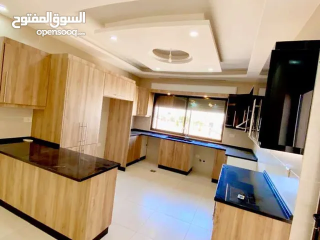 190 m2 3 Bedrooms Apartments for Rent in Amman Khalda