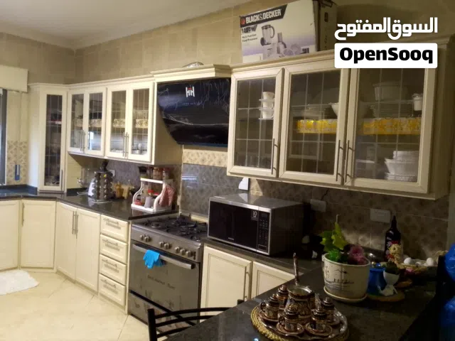 (صيانه عامه) بكافه اعمال الالمنيوم والمطابخ والشبابيك زياد مودرن كلاسيك المطابخ